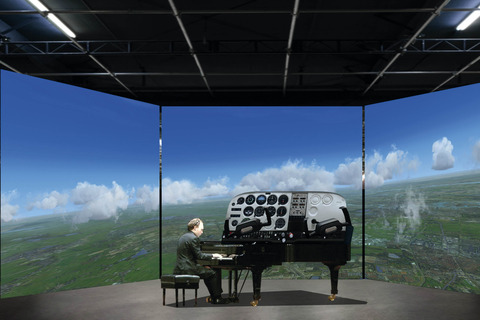 The Piano and the Flight Simulator