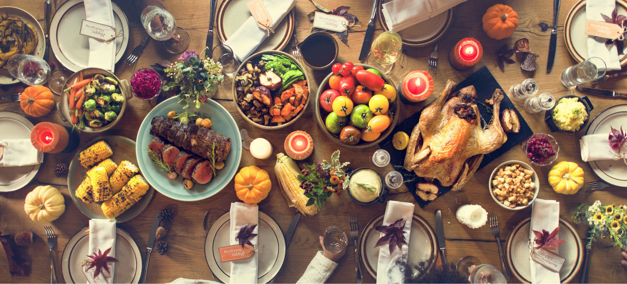 Traditional American Thanksgiving  // Eataway
