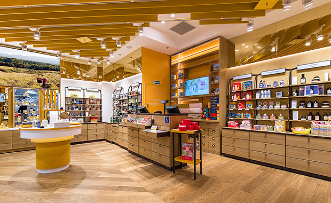 Photo 1 of L'Occitane 