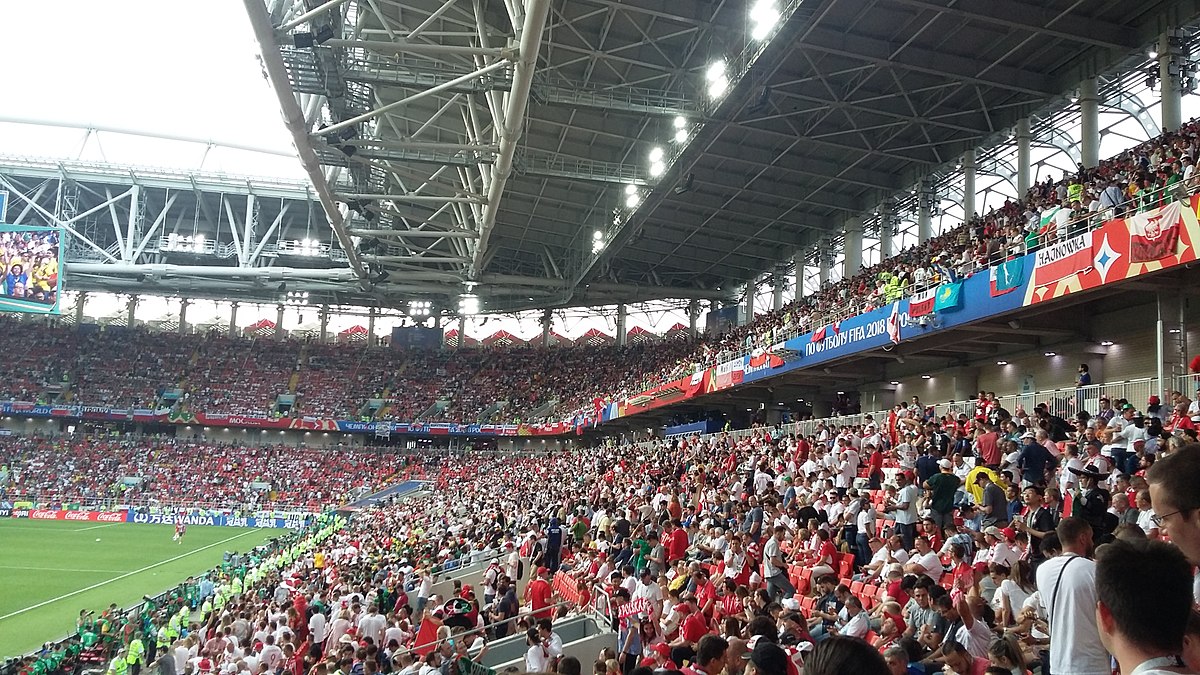 1200px-Poland_Senegal_2018-06-19_02
