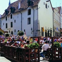 Street restaurant in Old Town